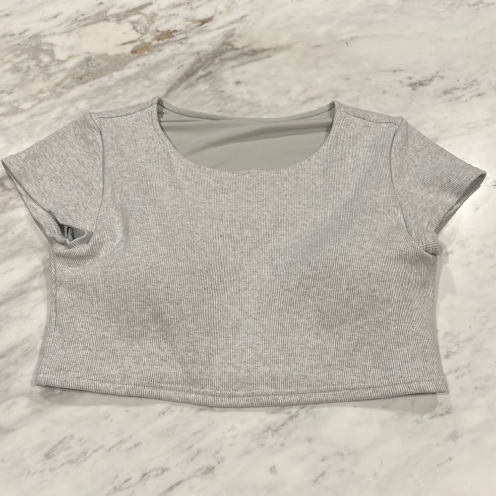 Klassy Network Light Gray Baby Tee Crop Brami